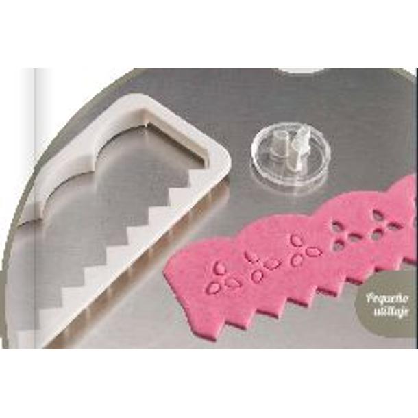 CORTAPASTAS DE FONDANT VOLANTE 543191