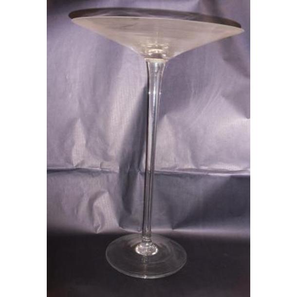TAÇA COM 52CM DE ALTURA MARTINI