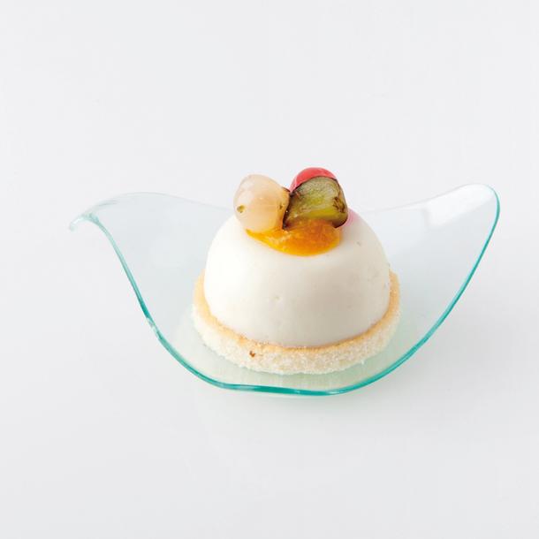 EMB. COM 30 RECIP. TAPAS TRIANG.8*2CM V.ÁGUA