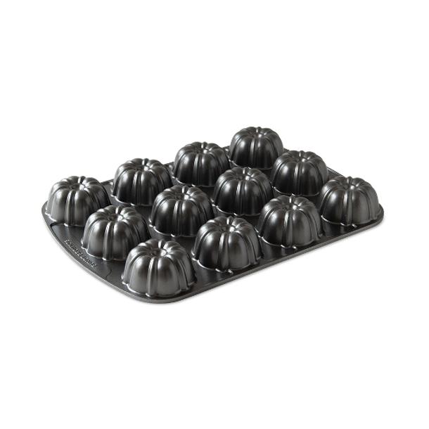 FORMA BUNDT BROWNIE PAN 52824 NORDIC WARE